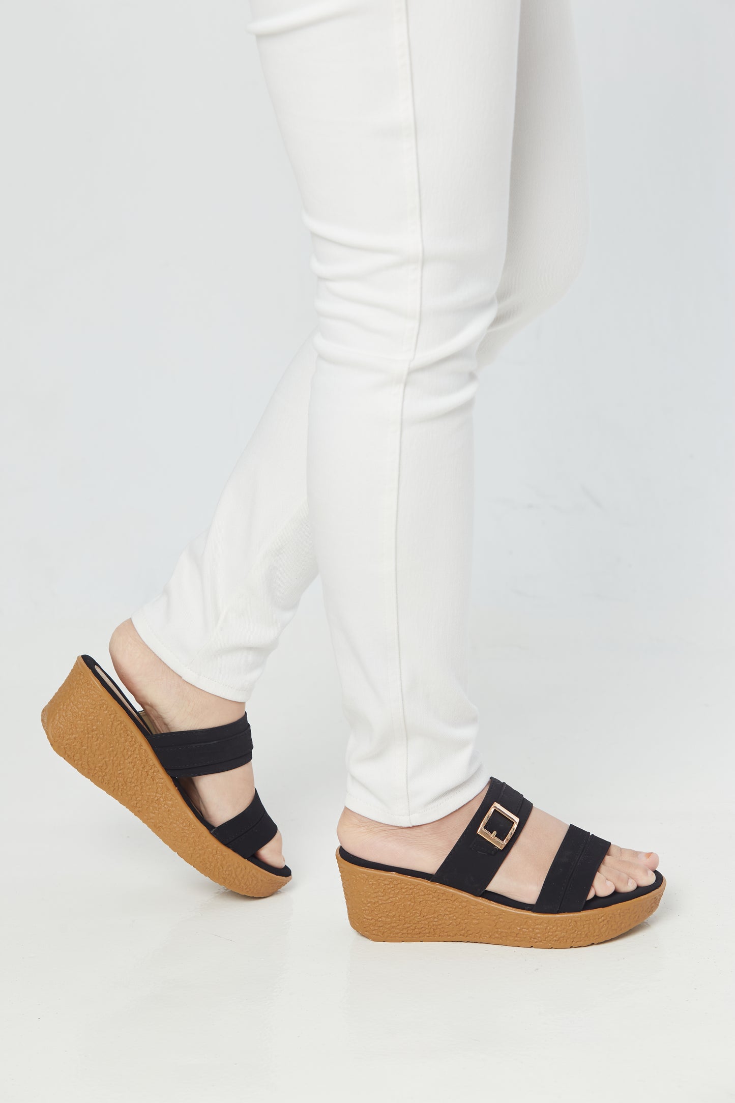 Bythesandzluxe X Sopan Warisan | Zara Wedges in Black