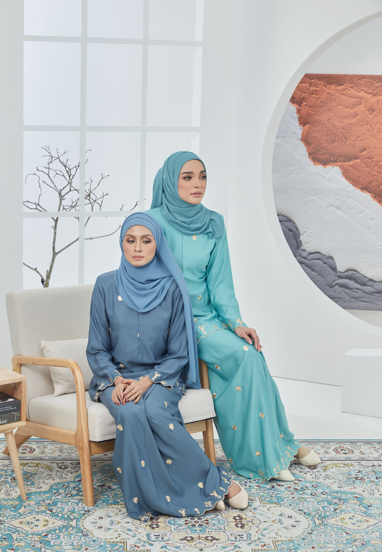 Teruntum Kurung Kedah | Blue Heaven