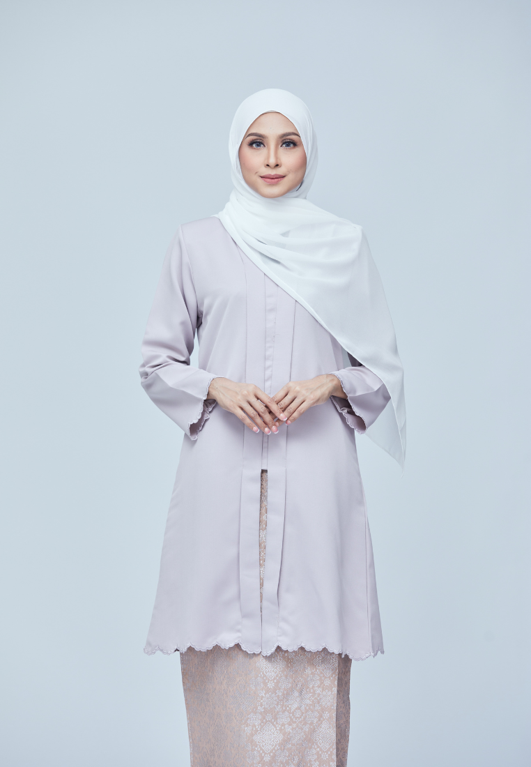 Nadine Kebaya Riau | Nude