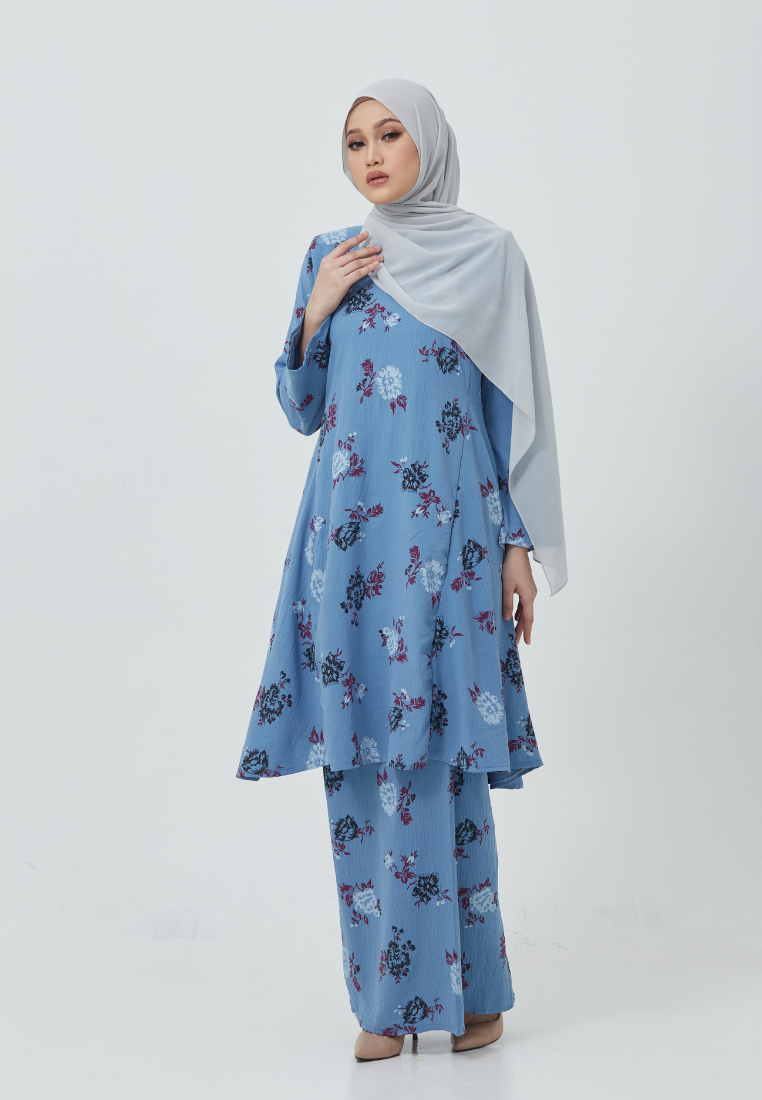 Camellia | Blue