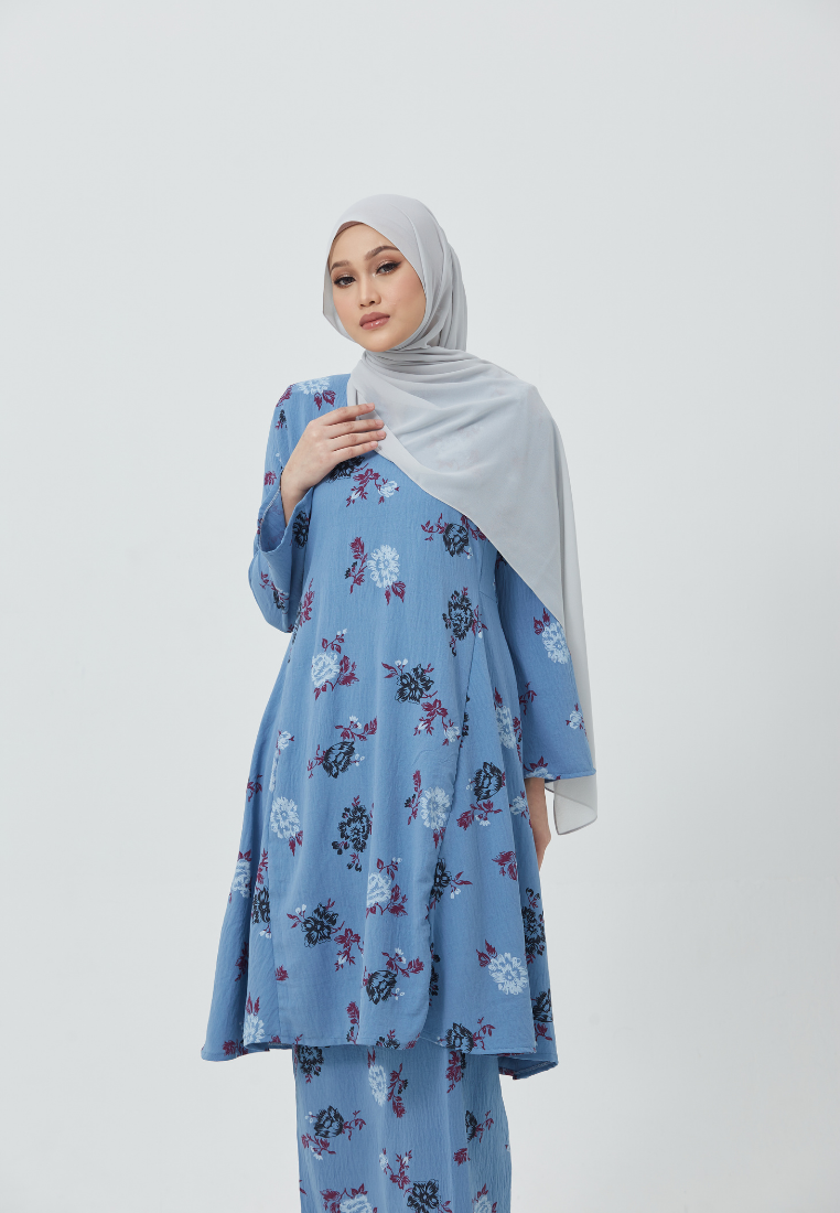 Camellia | Blue