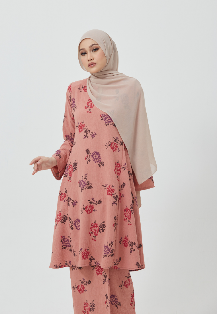 Camellia | Gold Rose