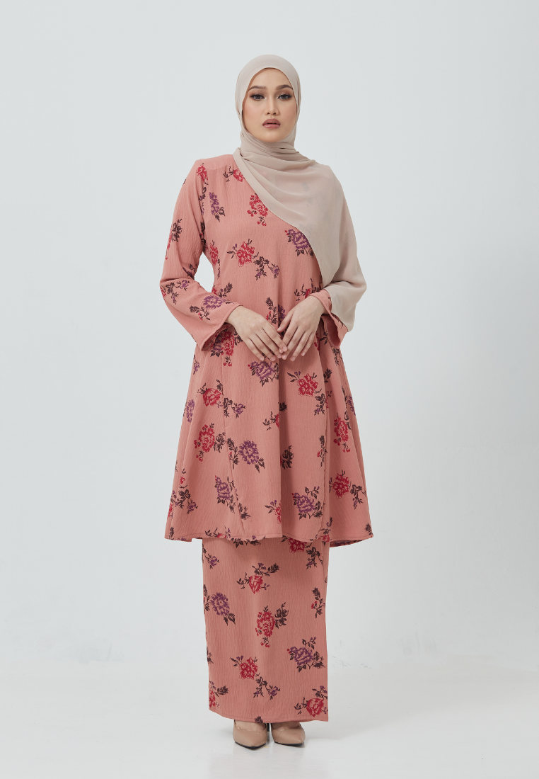 Camellia | Gold Rose