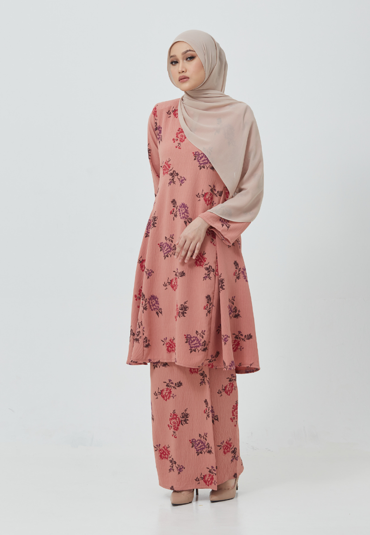 Camellia | Gold Rose