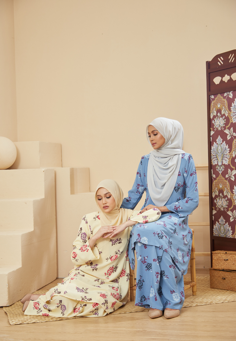 Camellia | Light Green