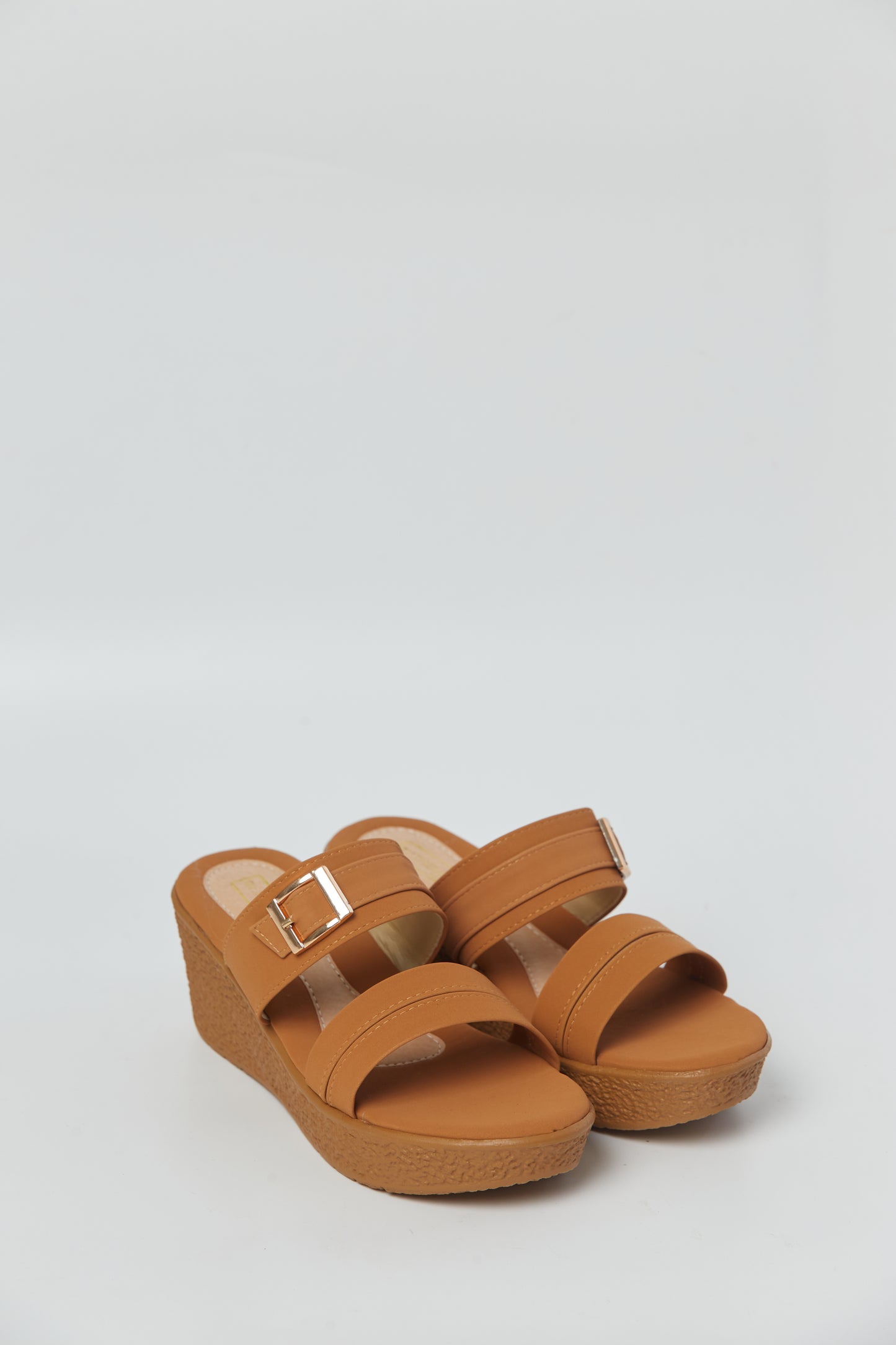 Bythesandzluxe X Sopan Warisan | Zara Wedges in Brown