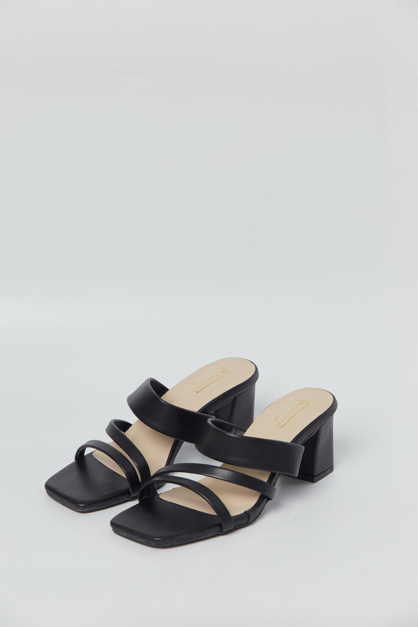 Bythesandzluxe X Sopan Warisan | Khalila Heels in Black