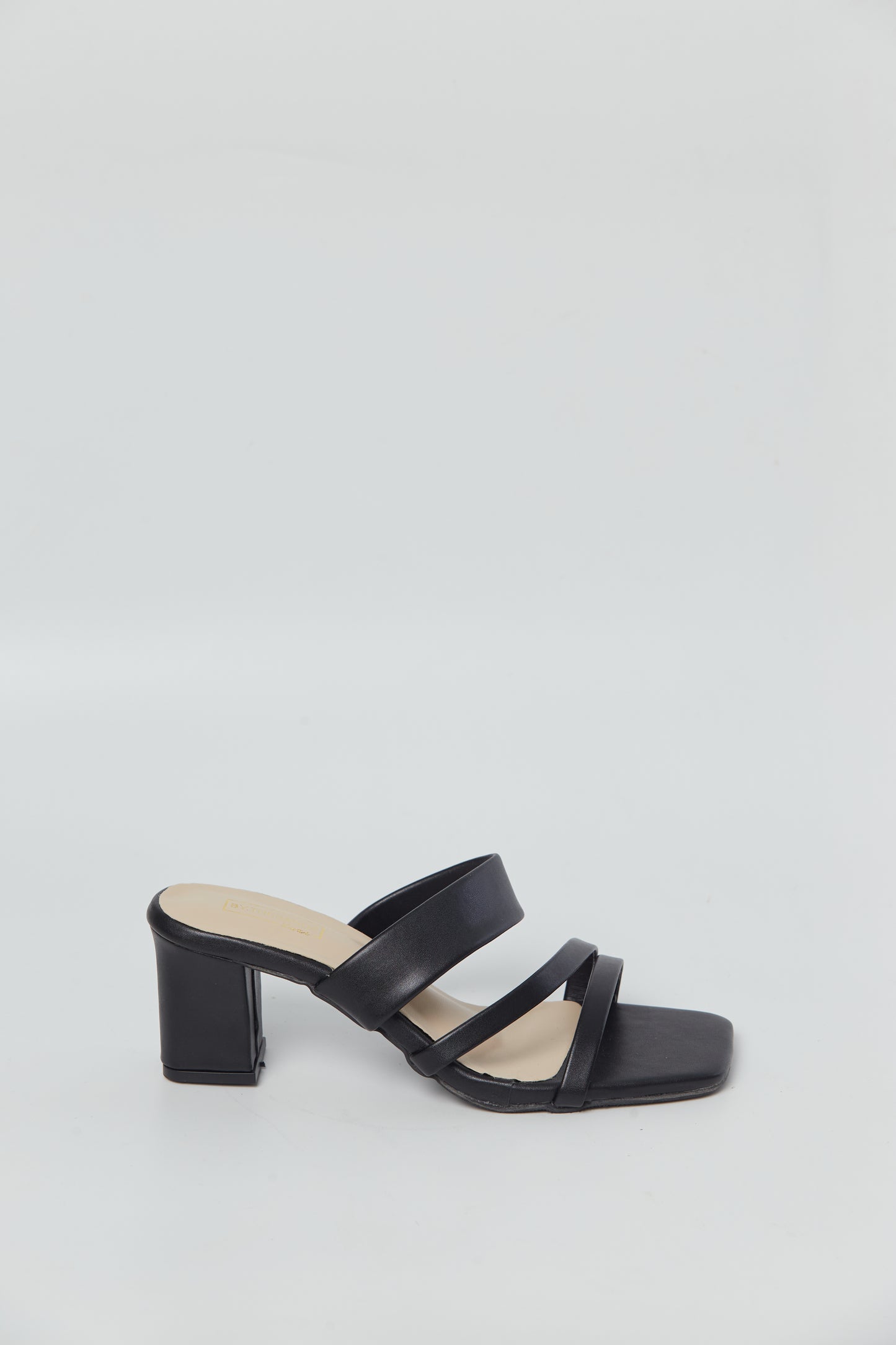 Bythesandzluxe X Sopan Warisan | Khalila Heels in Black