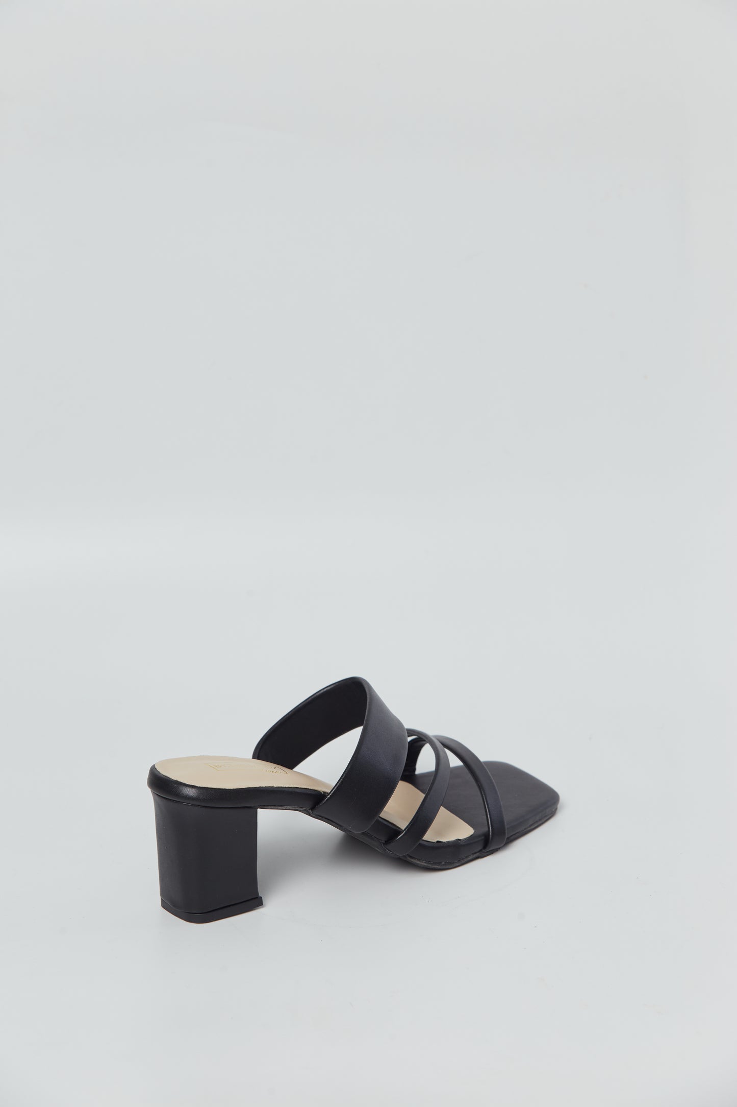 Bythesandzluxe X Sopan Warisan | Khalila Heels in Black