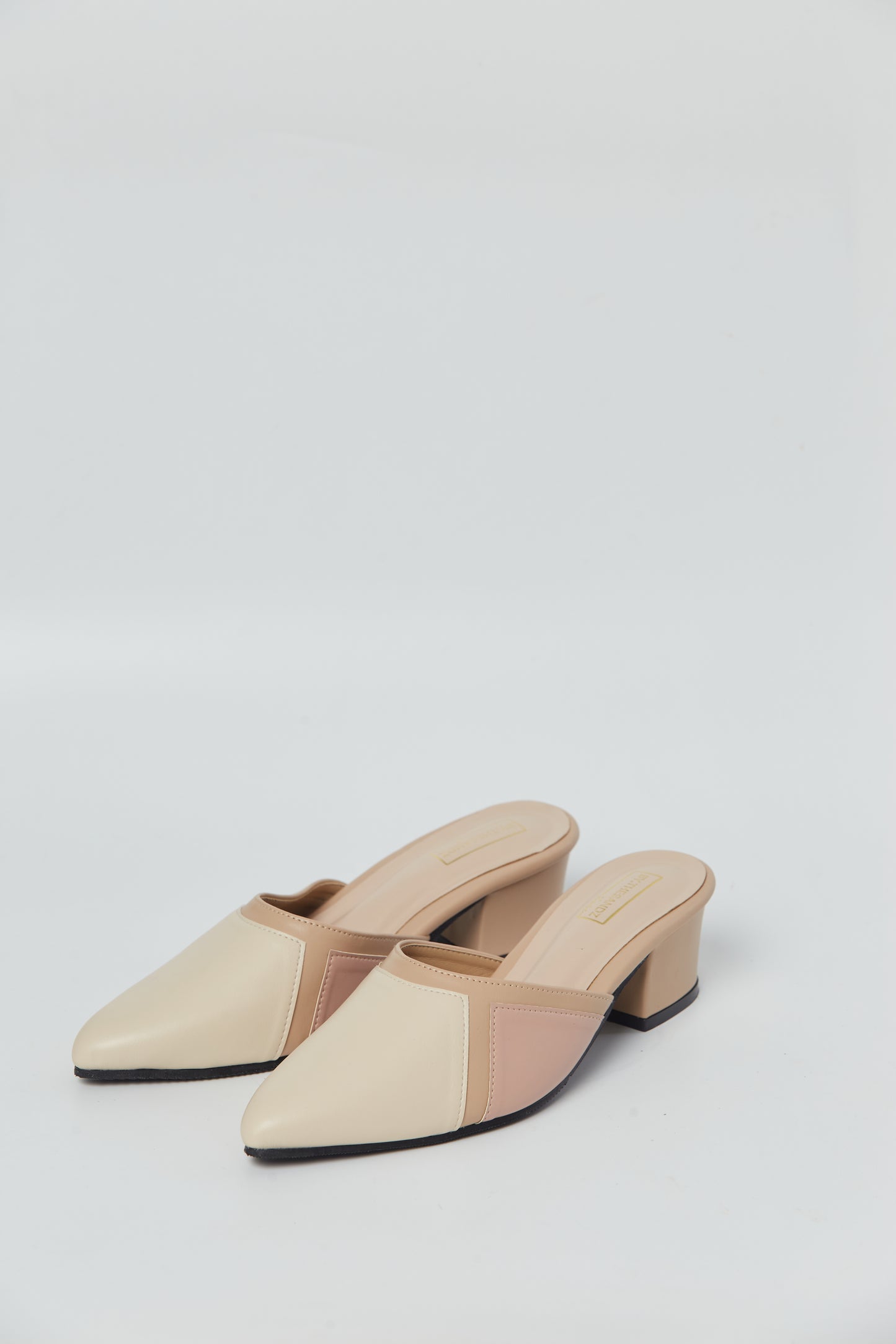 Bythesandzluxe X Sopan Warisan | Vivi Heels in Pink