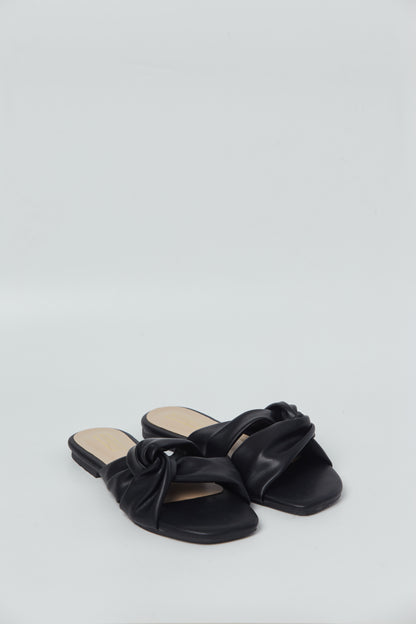 Bythesandzluxe X Sopan Warisan | Delia Sandals in Black