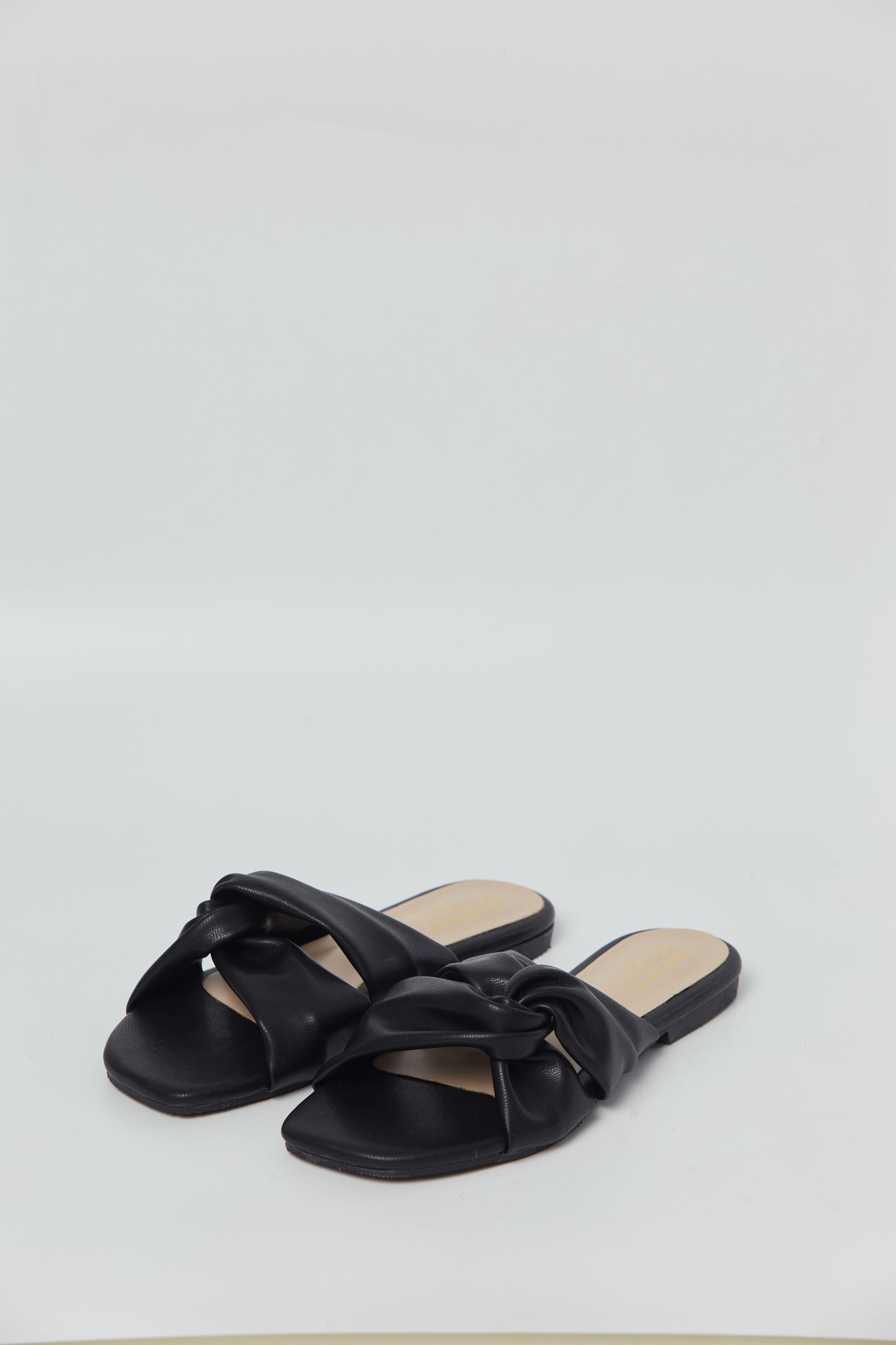 Bythesandzluxe X Sopan Warisan | Delia Sandals in Black