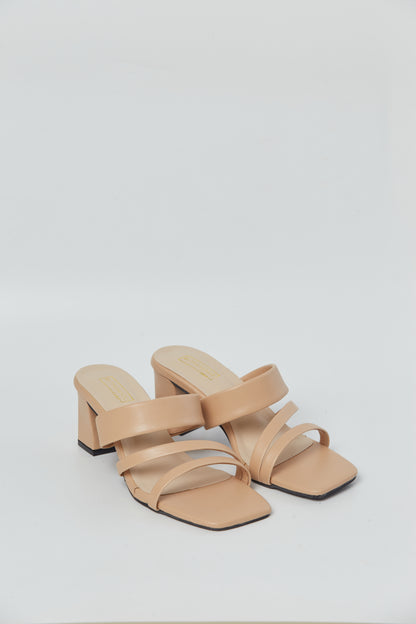 Bythesandzluxe X Sopan Warisan | Khalila Heels in Beige