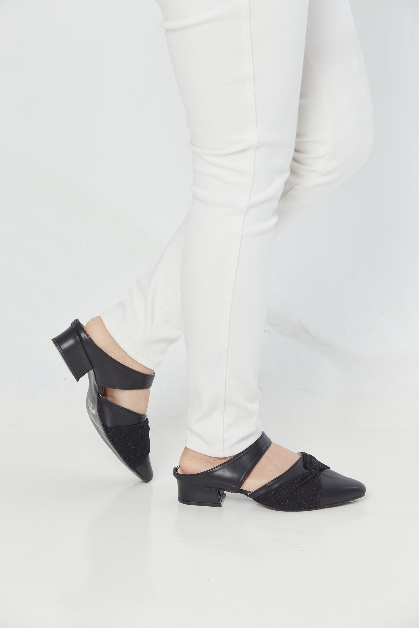 Bythesandzluxe X Sopan Warisan | Xenia Heels in Black