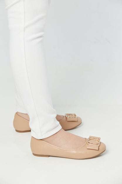 Bythesandzluxe X Sopan Warisan | CC Sandals in Beige