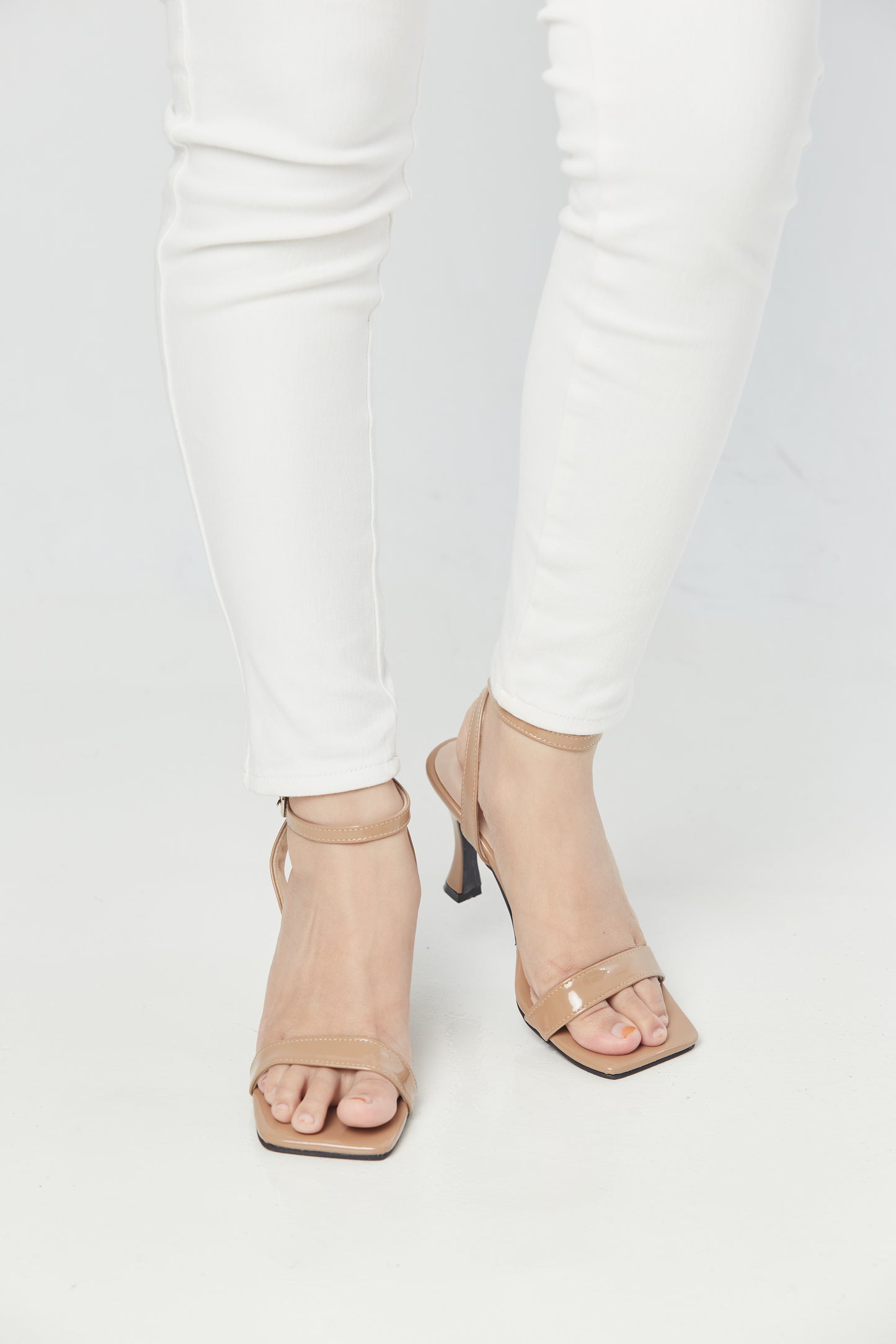 Bythesandzluxe X Sopan Warisan | Ordelia Heels in Beige