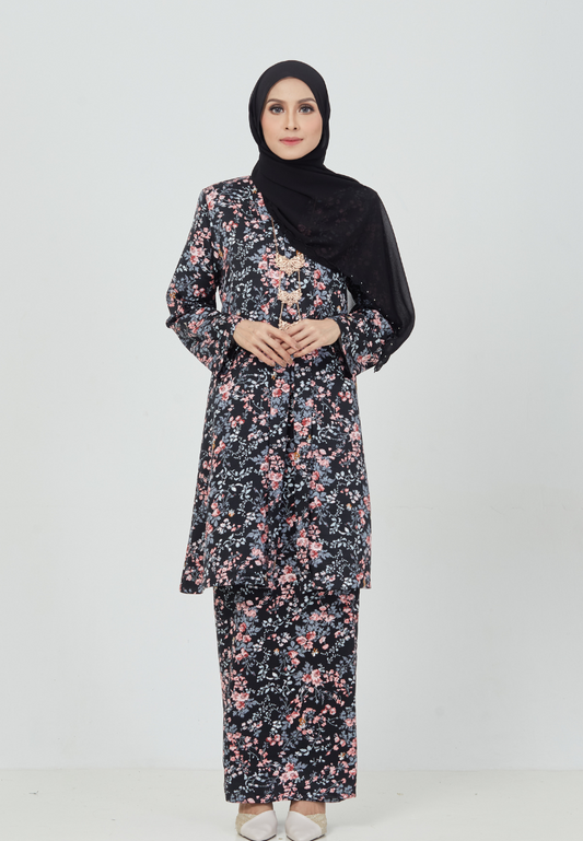 Kebaya Daisy | Black