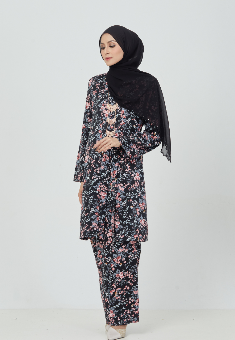 Kebaya Daisy | Black