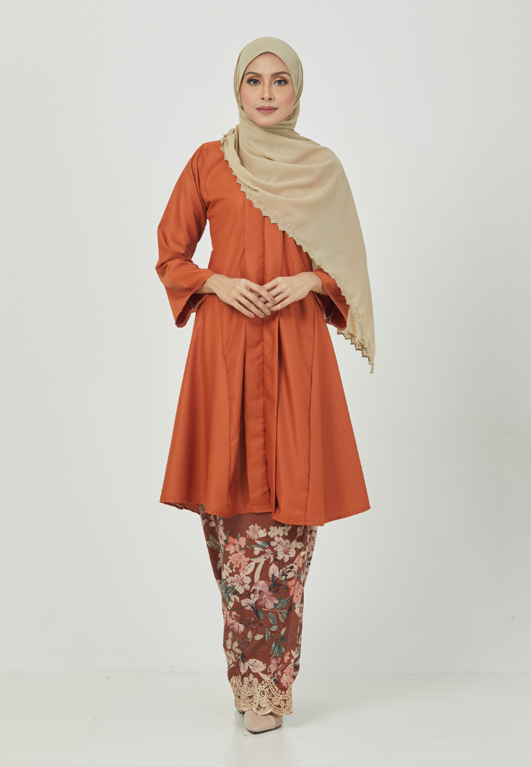 Kebarung Mawar Sari | Orange Brick