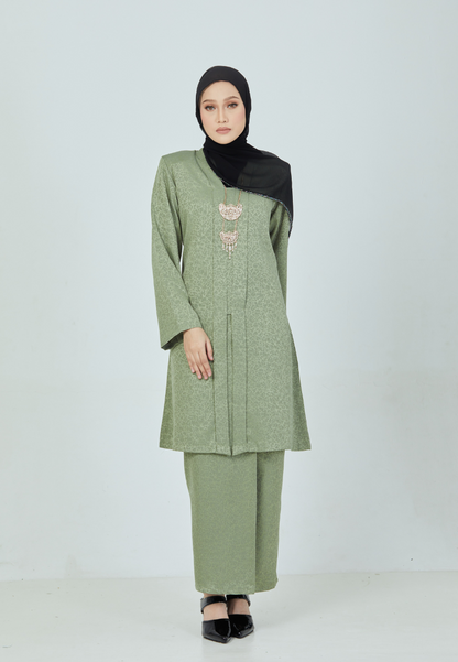 Kebaya Gahara | Tea Green