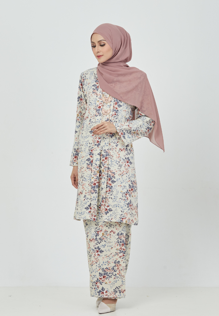 Kebaya Daisy | Cream