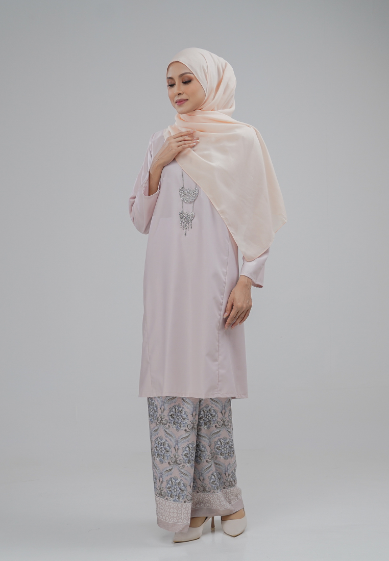 Dahlia Kurung Pahang - Light Pink