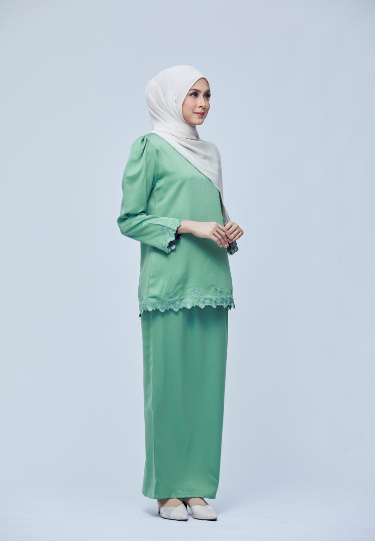 Nadiya Kurung Kedah | Sage Green