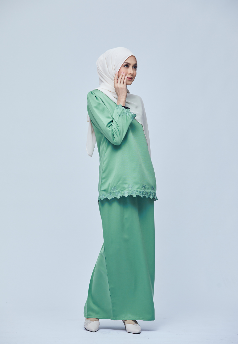 Nadiya Kurung Kedah | Sage Green