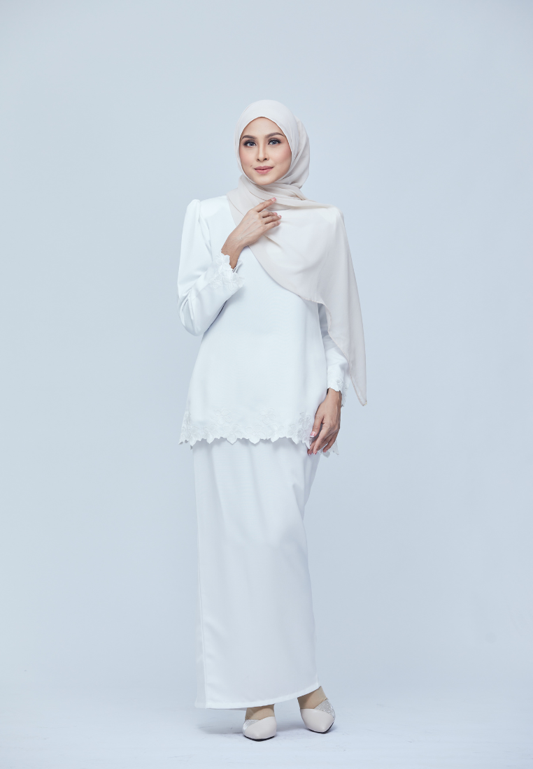 Nadiya Kurung Kedah | White