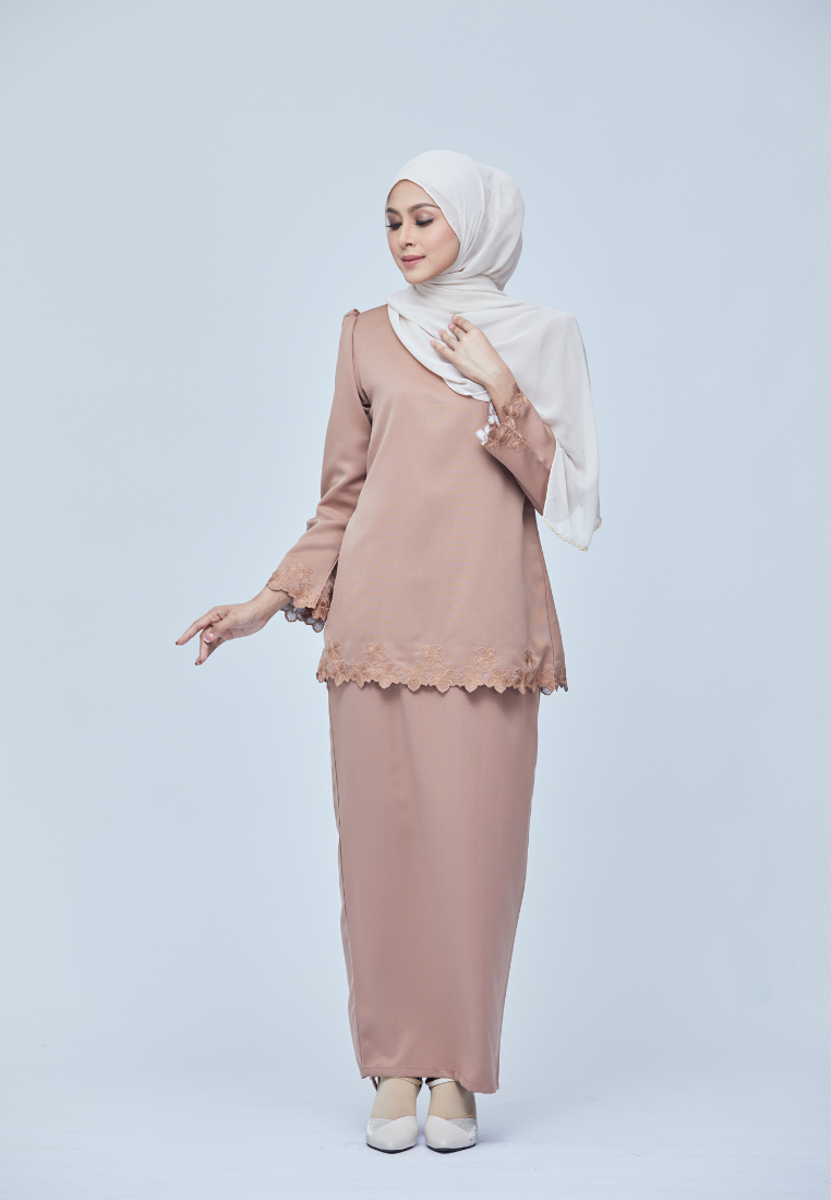 Nadiya Kurung Kedah | Brown