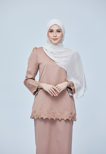 Nadiya Kurung Kedah | Brown