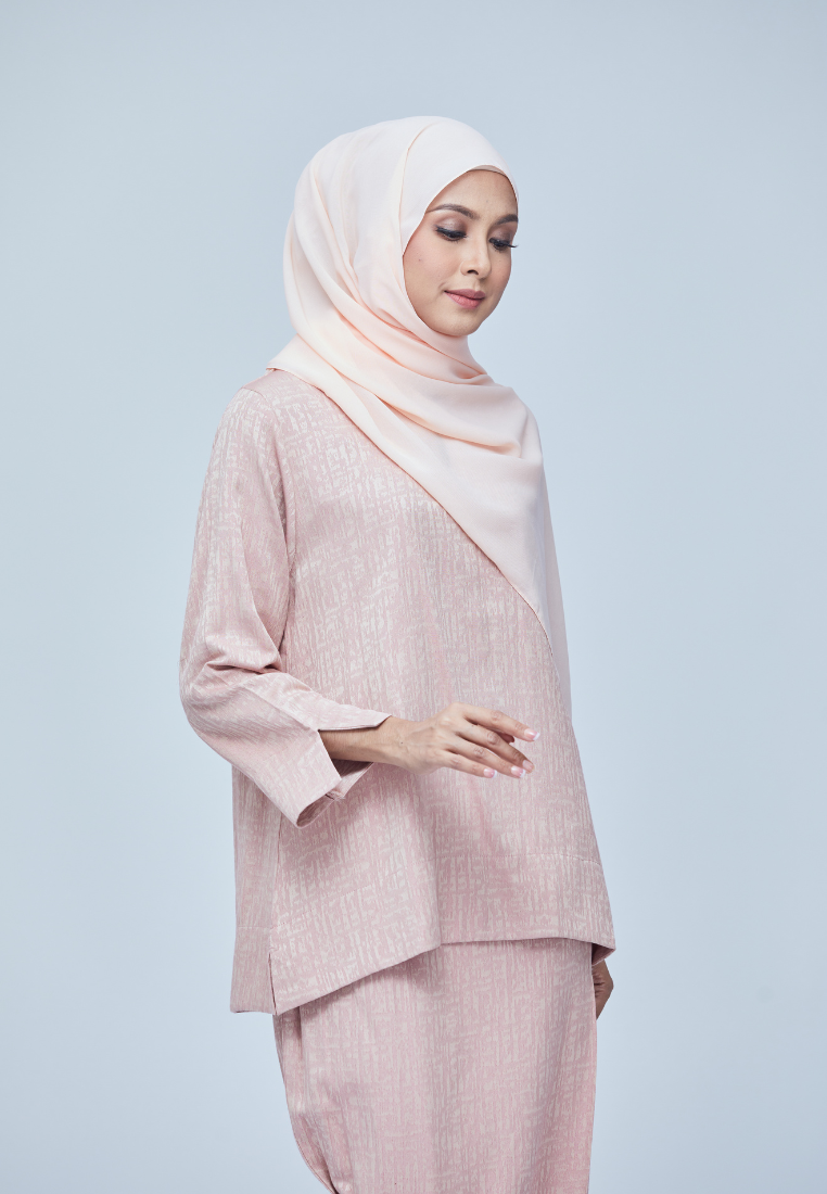 Rimbun Kurung Kedah V2.0 | Light Peach