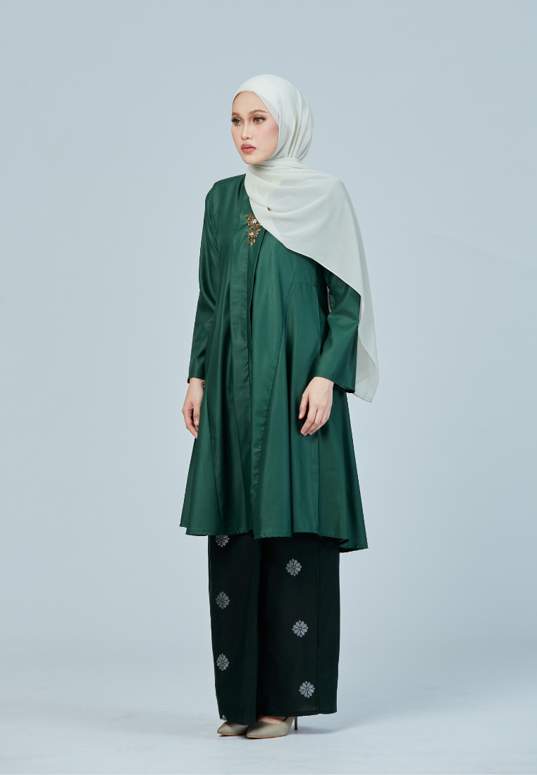 Kebarung Mahsuri 2.0 | Emerald Green