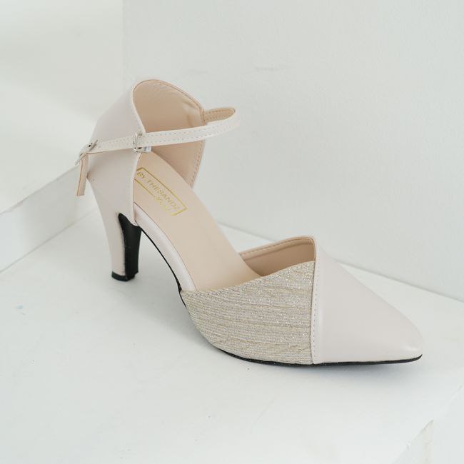 Bythesandzluxe X Sopan Warisan | Jayla Heels for Bride in Cream