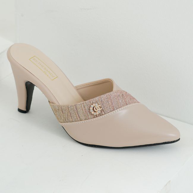 Bythesandzluxe X Sopan Warisan | Mika Heels in Pink