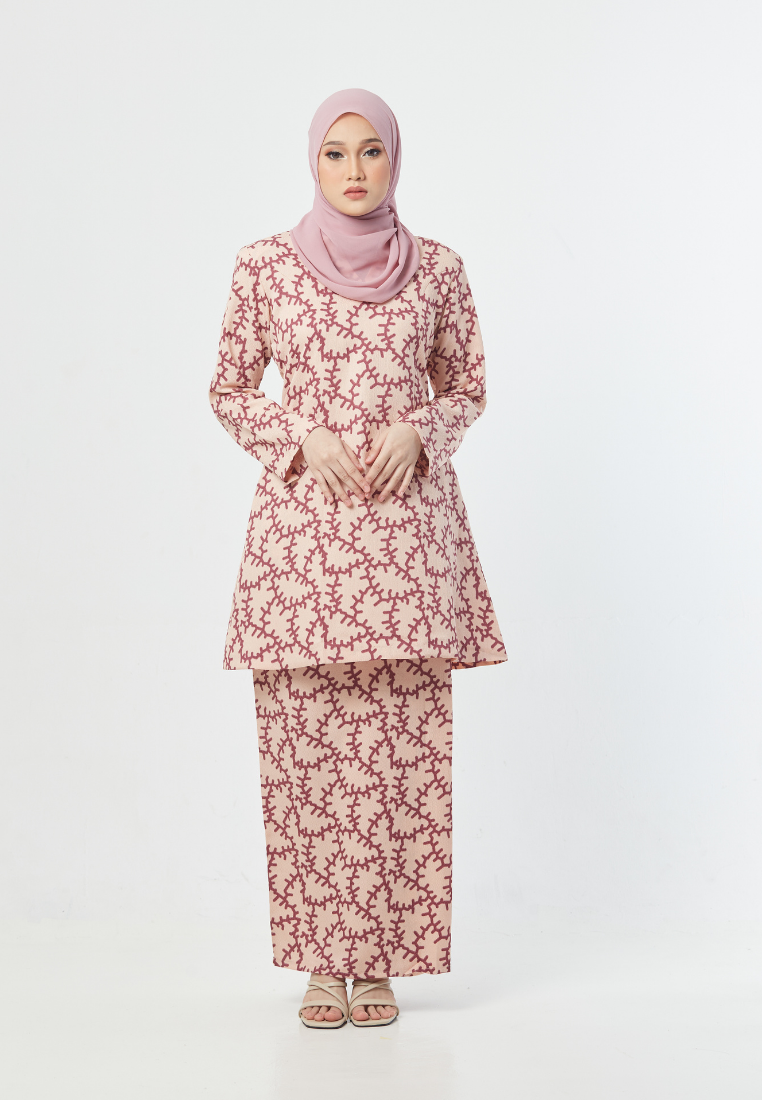 The Khaleesa Kurung | Pink