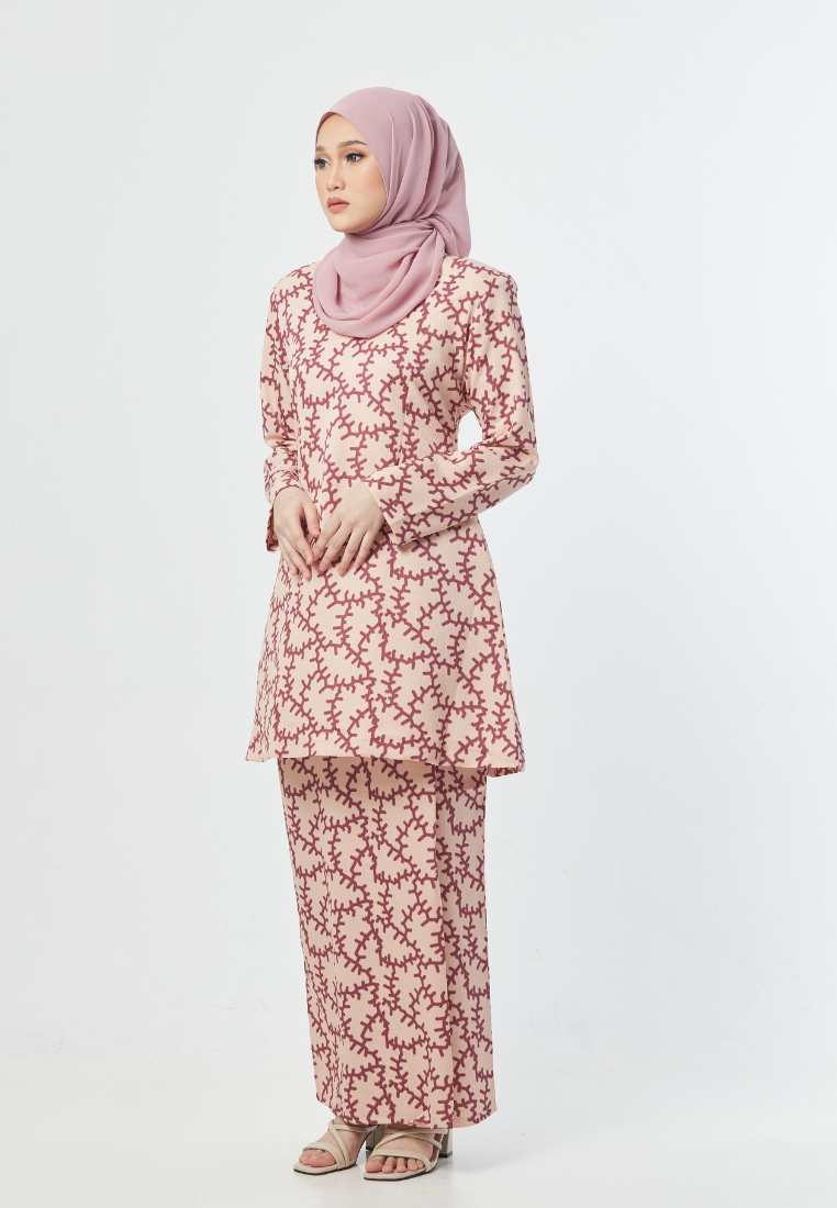 The Khaleesa Kurung | Pink