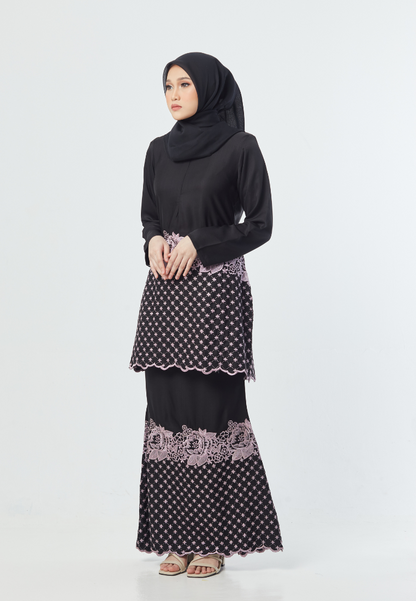 Medina Kurung | Black