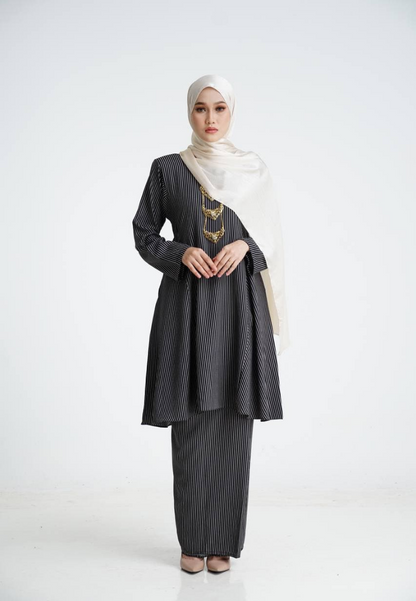 Kurung Khalsom - Black