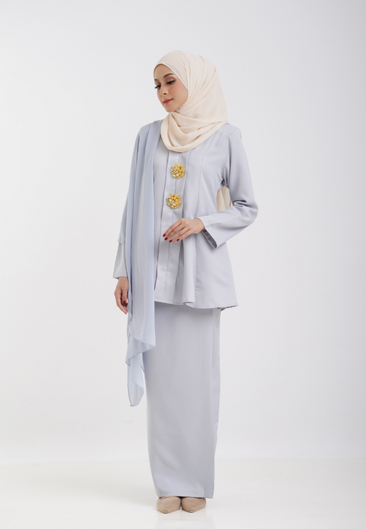 Kebaya Ratu - Light Grey