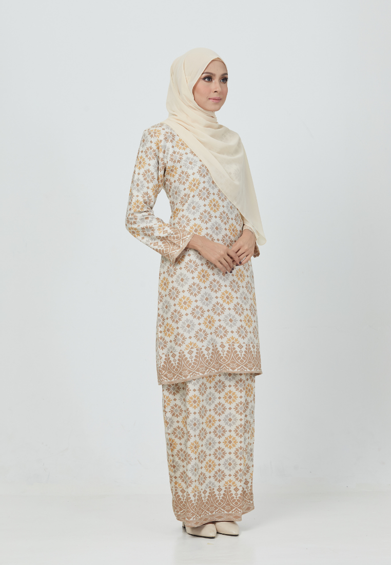 The Emerald Kurung | Nude