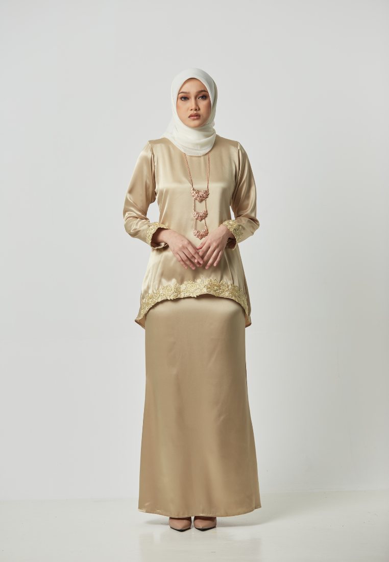 Kurung Moleq - Gold