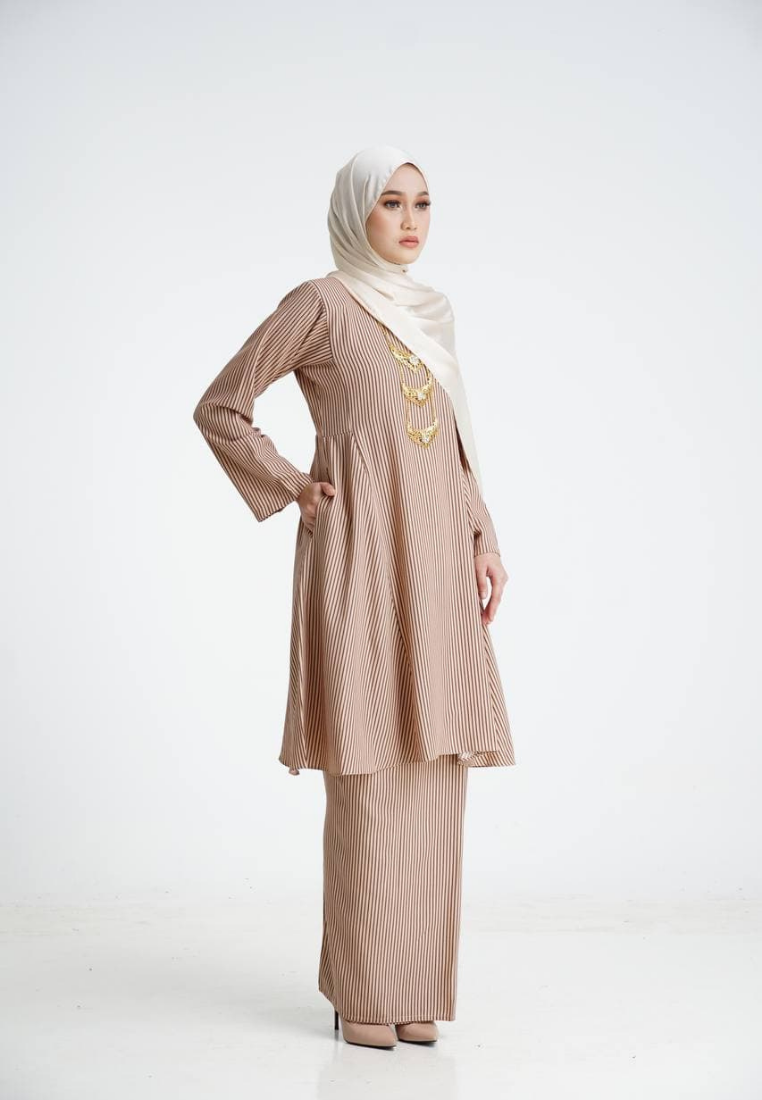 Kurung Khalsom - Beige