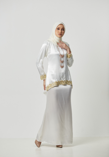 Kurung Moleq - Off White