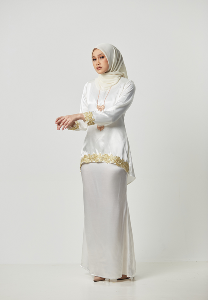 Kurung Moleq - Off White