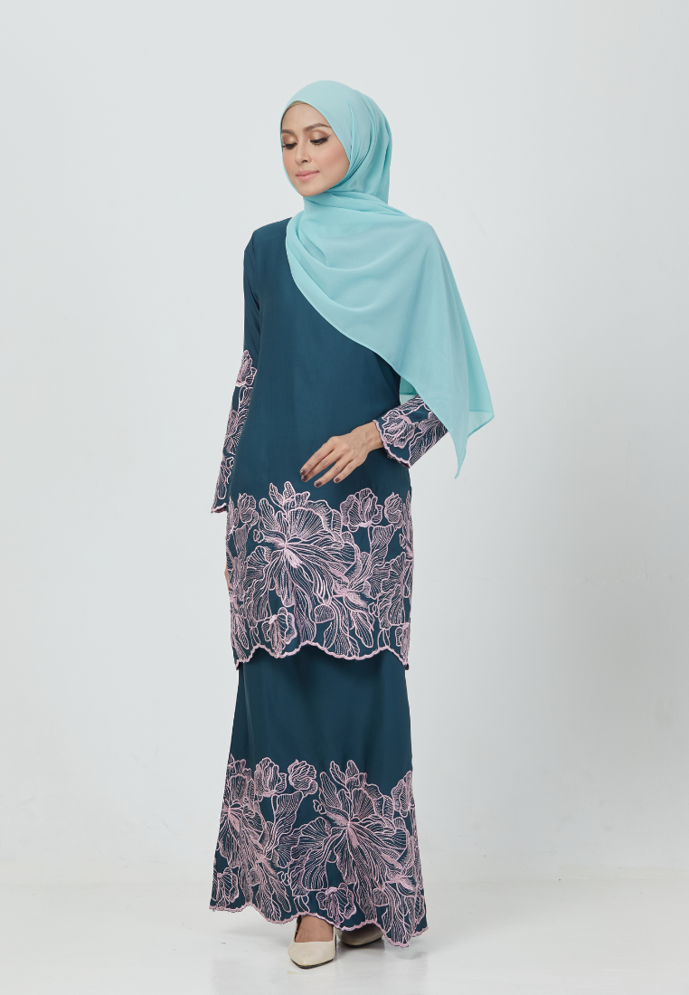 Rosey Kurung | Emerald