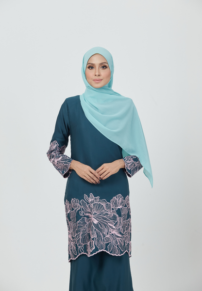 Rosey Kurung | Emerald