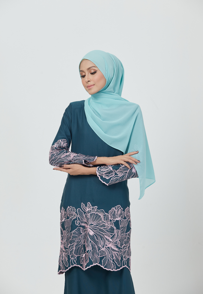 Rosey Kurung | Emerald