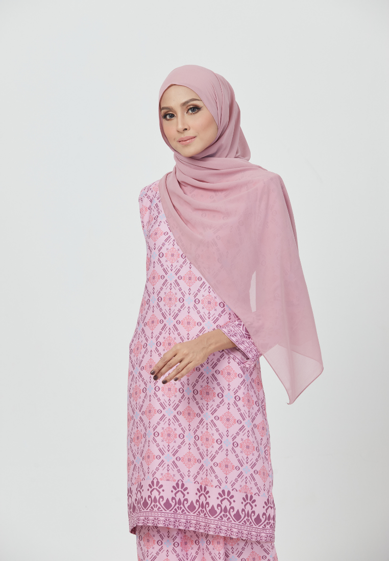 The Emerald Kurung | Pink