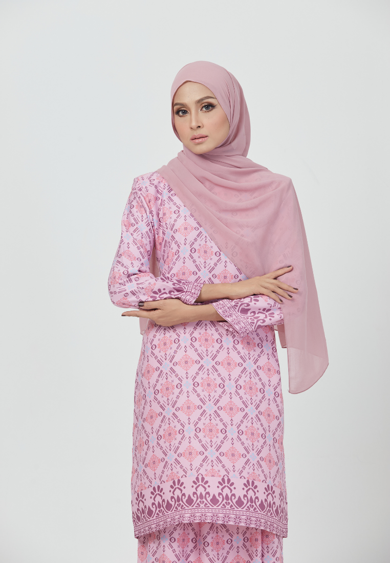 The Emerald Kurung | Pink